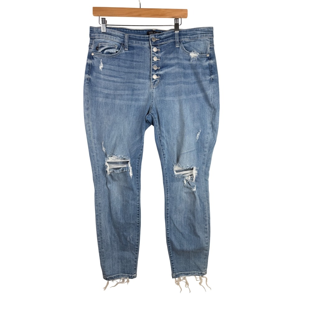 Judy Blue Boyfriend Fit Distressed Jeans size 15/32 Blue